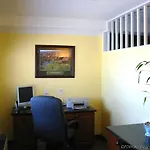 Days Inn By Wyndham Baytown Tx 
