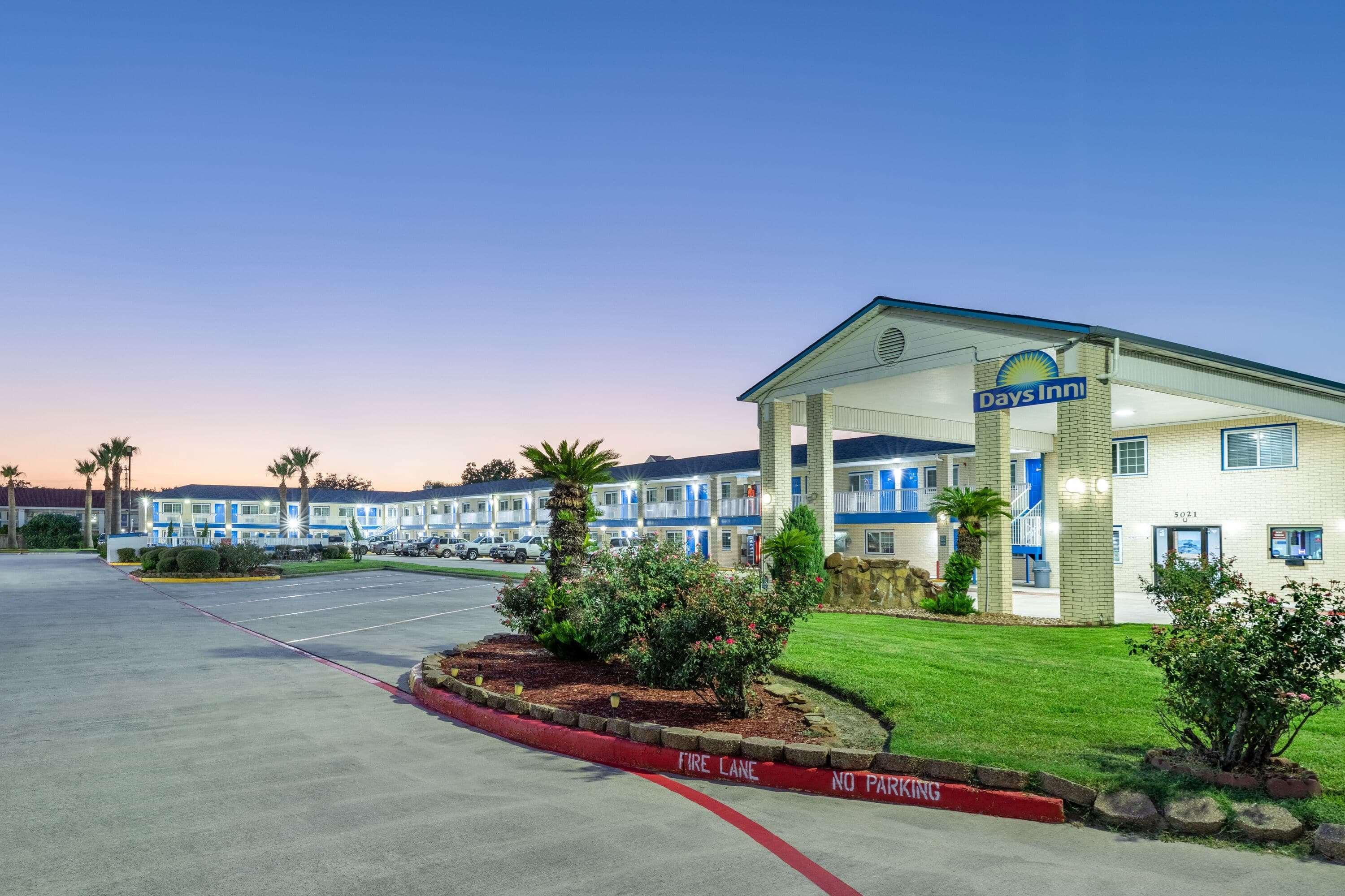 Days By Wyndham Tx Baytown