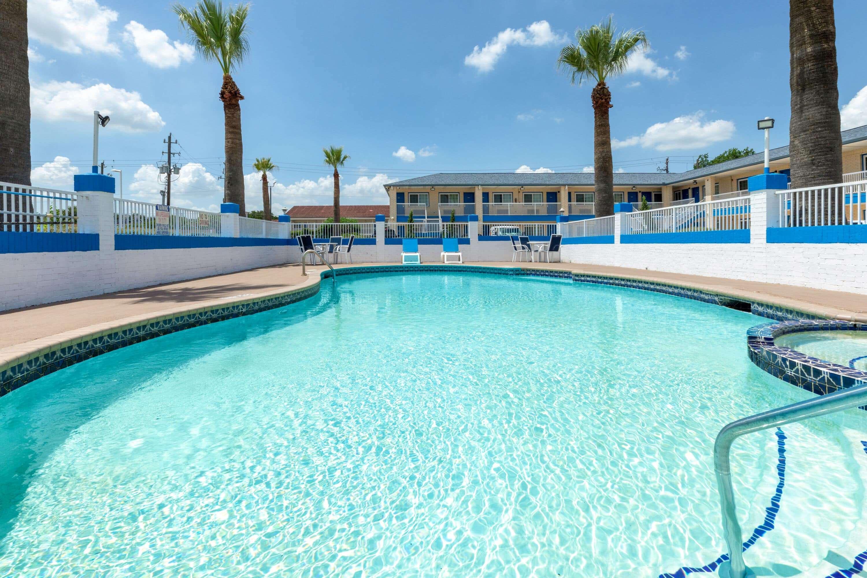 Hotel Days By Wyndham Tx